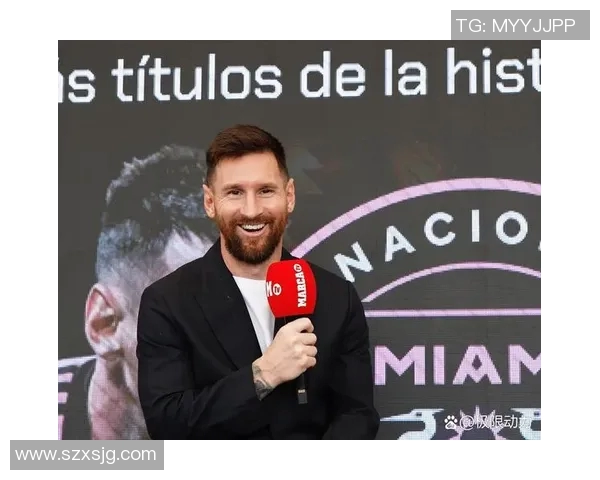 足球明星盘球瞬间精彩集锦展现球技与魅力的完美结合